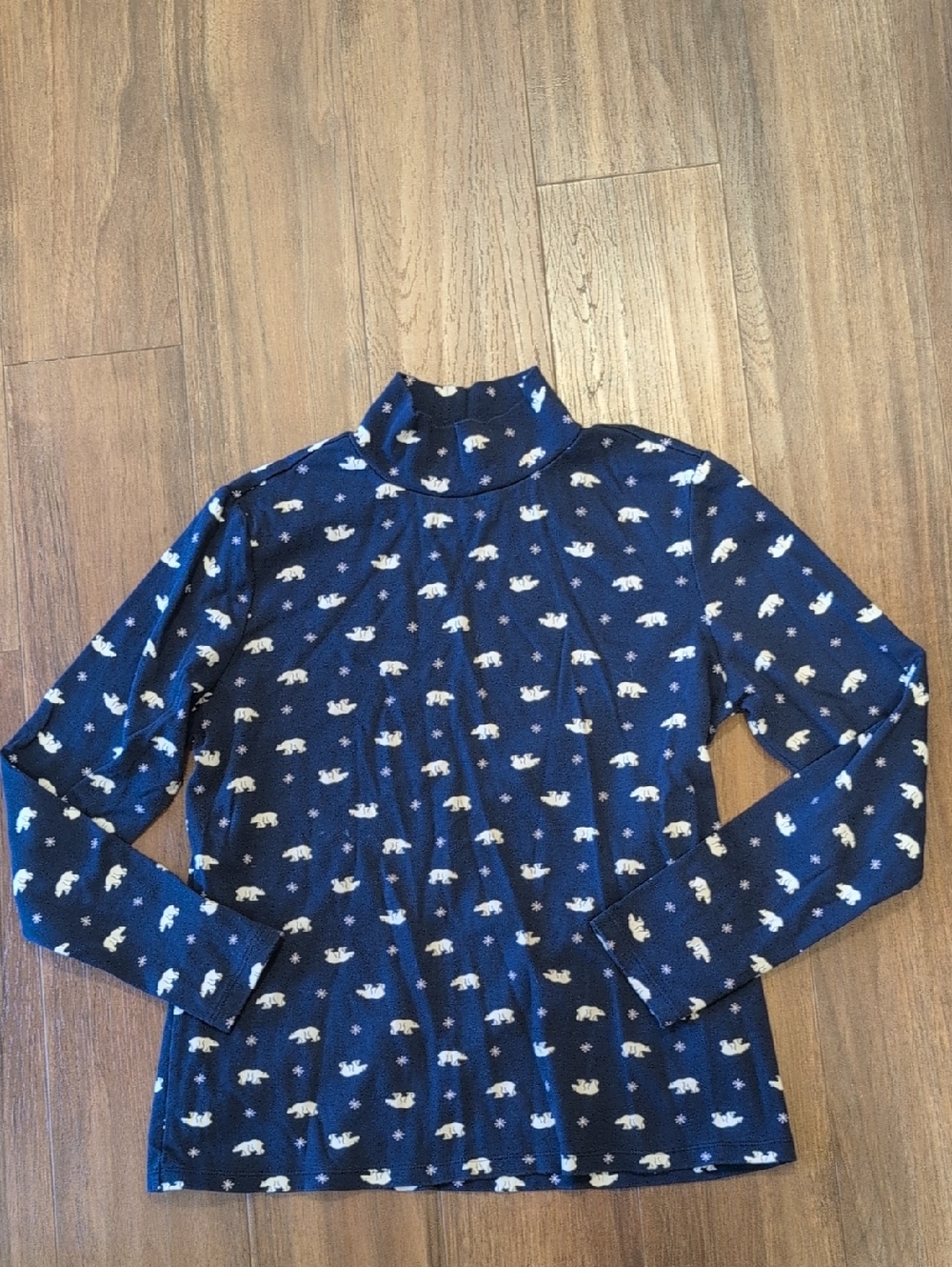 croft & barrow Navy Top with White Polar Bear Motif Mock Neck Long Sleeve
